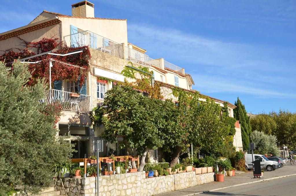 Auberge Du Lac Bauduen Exterior foto